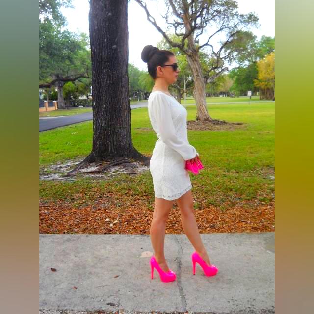 Pink Shoes Best Outfits For Women 2022