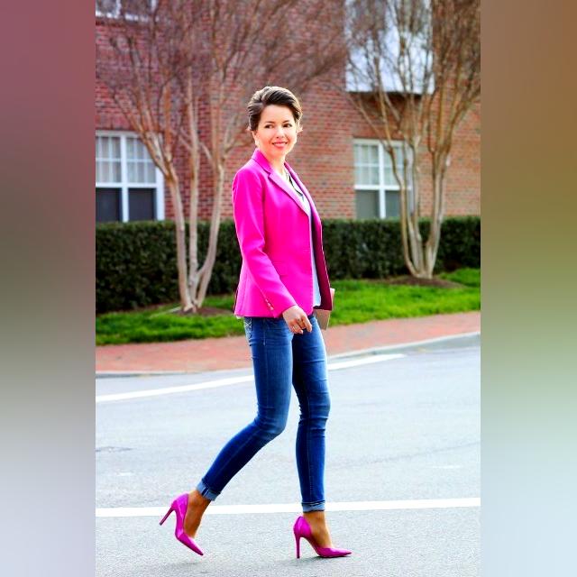 Pink Shoes Best Outfits For Women 2022