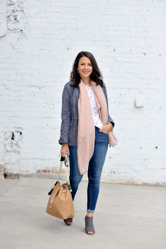What to Wear with Grey Shoes 2022
