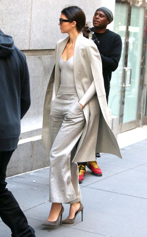 What to Wear with Grey Shoes 2022