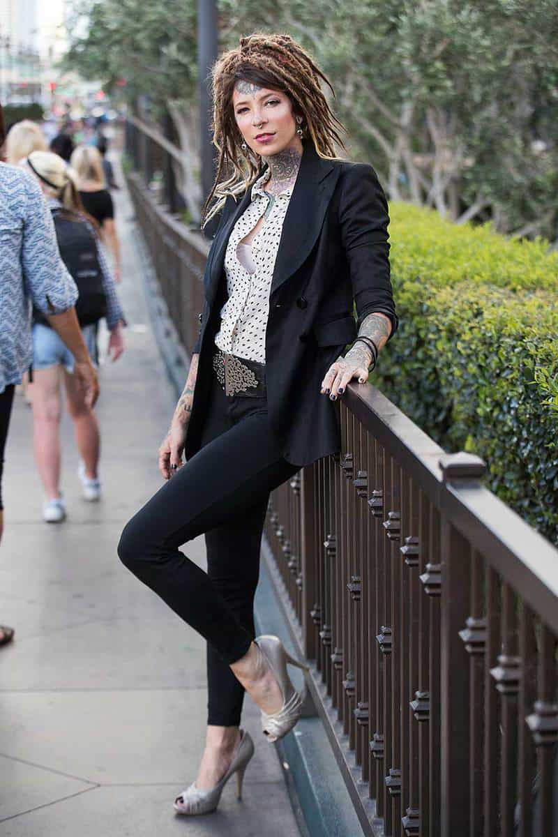 What to Wear with Grey Shoes 2022