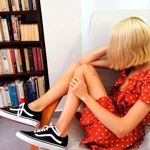 How To Wear Vans Sneakers In Spring: Best Outfit Ideas For Ladies 2022