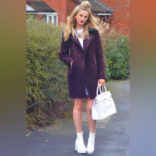 White Boots: Best Ideas for Women To Create Fabulous Looks 2022