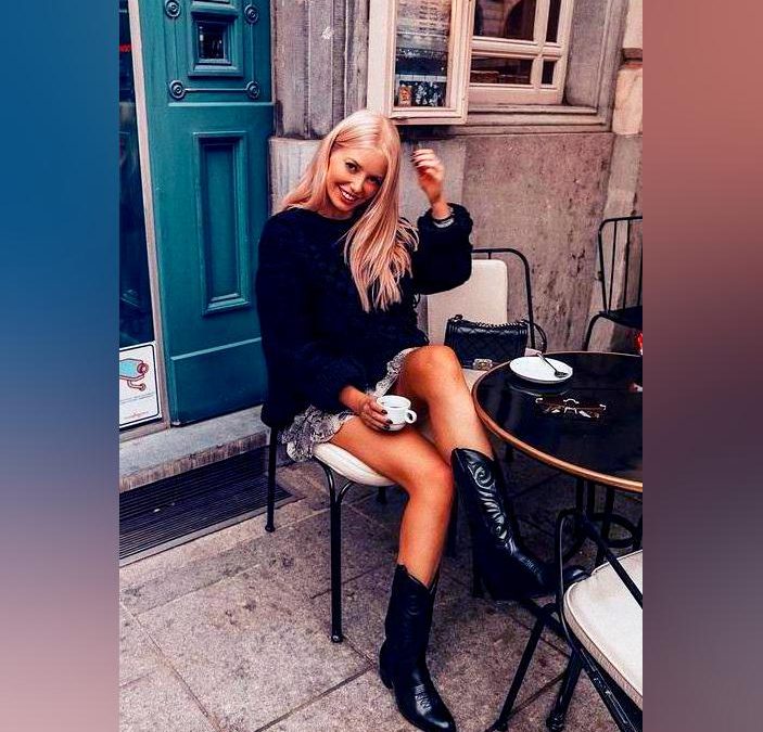 Trendy Methods to Style Cowboy Boots At this time