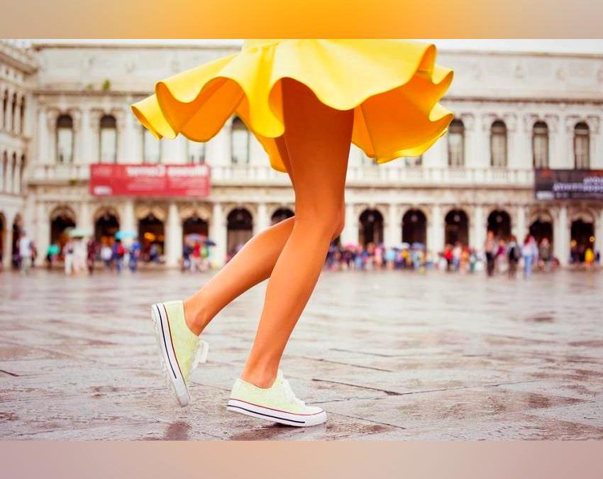 What Color Shoes to put on having a Yellow Dress